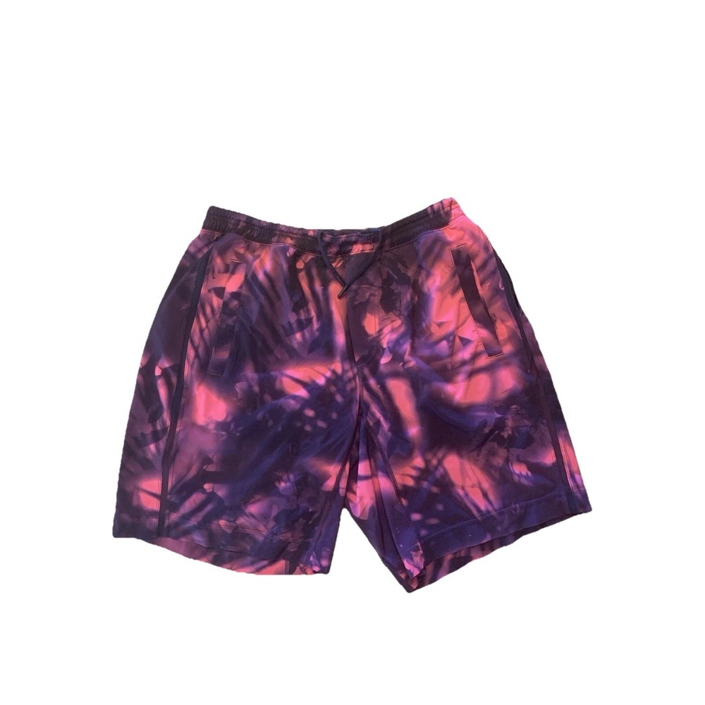 Lululemon Surge Shorts 9" Men's Medium‎ Red Black 4 Way Stretch Lined Active